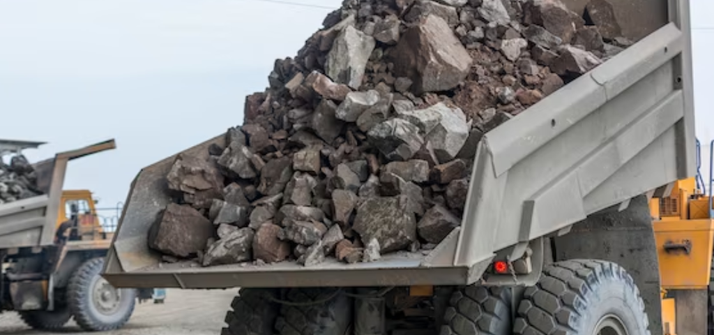 Dump trucks suppliers in Abu Dhabi