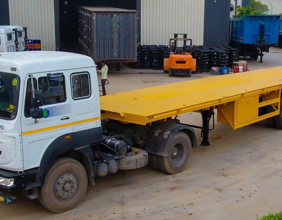 The Impact of Flatbed Trailers in Abu Dhabi