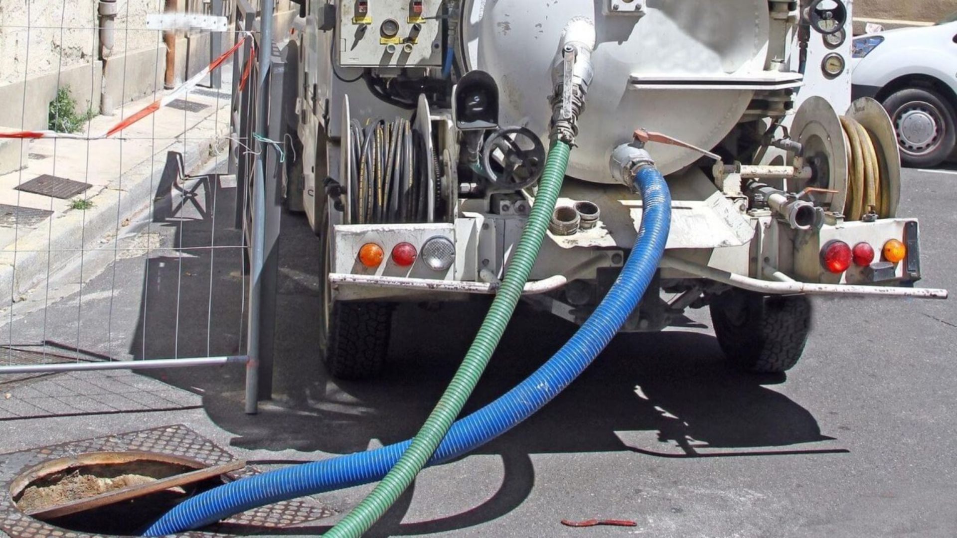 Why is Regular Sewage Water Tanker Service Important